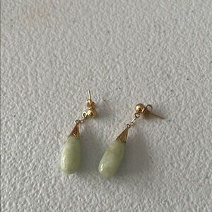 Elegant Gold and Light Green Jade Drop Earrings